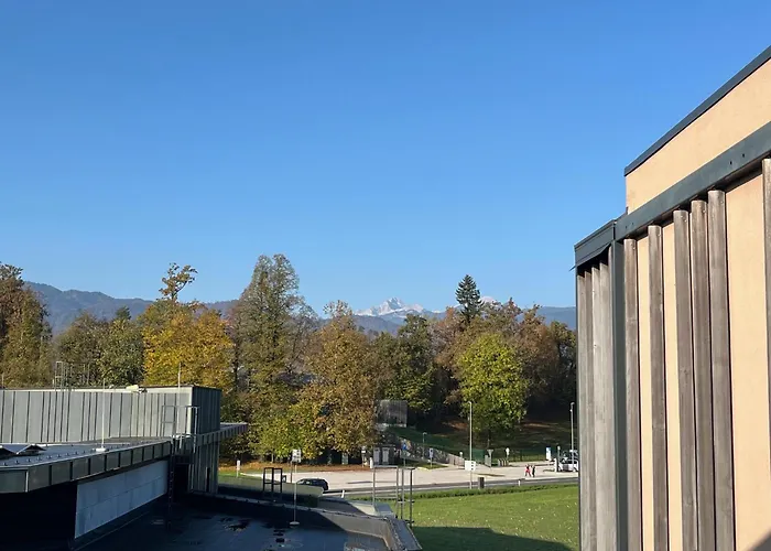 Tb7 Διαμέρισμα *